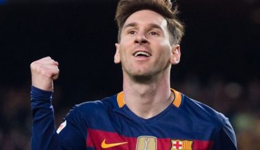 Messi 4 Sene Daha Barcelona’da!