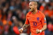 Sneijder Galatasaray’dan Gidecek Mi?